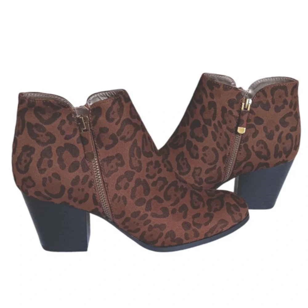 NEW Style & Co. Animal Print Boots Size 8.5 Ankle Black Brown Vegan Faux Leather
